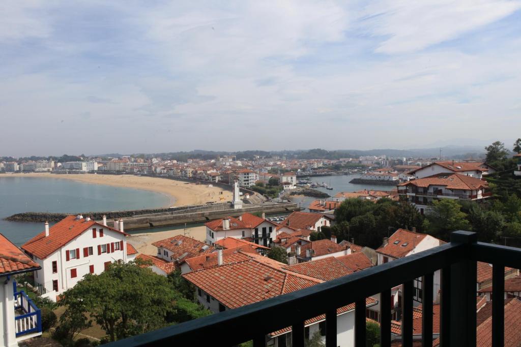 Hotel Agur Deneri Ciboure Exterior foto